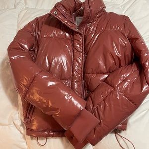 Gap Fit high shine Rose colored Puffer Jacket barely used size medium